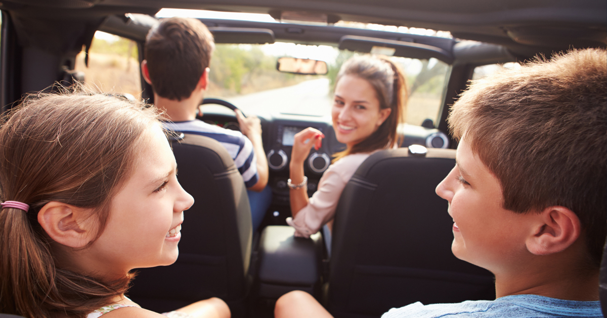 Vacances : liste de vérifications à faire sur votre véhicule avant de partir sur la route